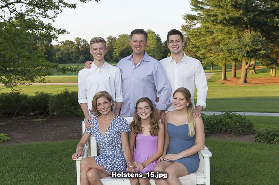 Holstens_15.jpg