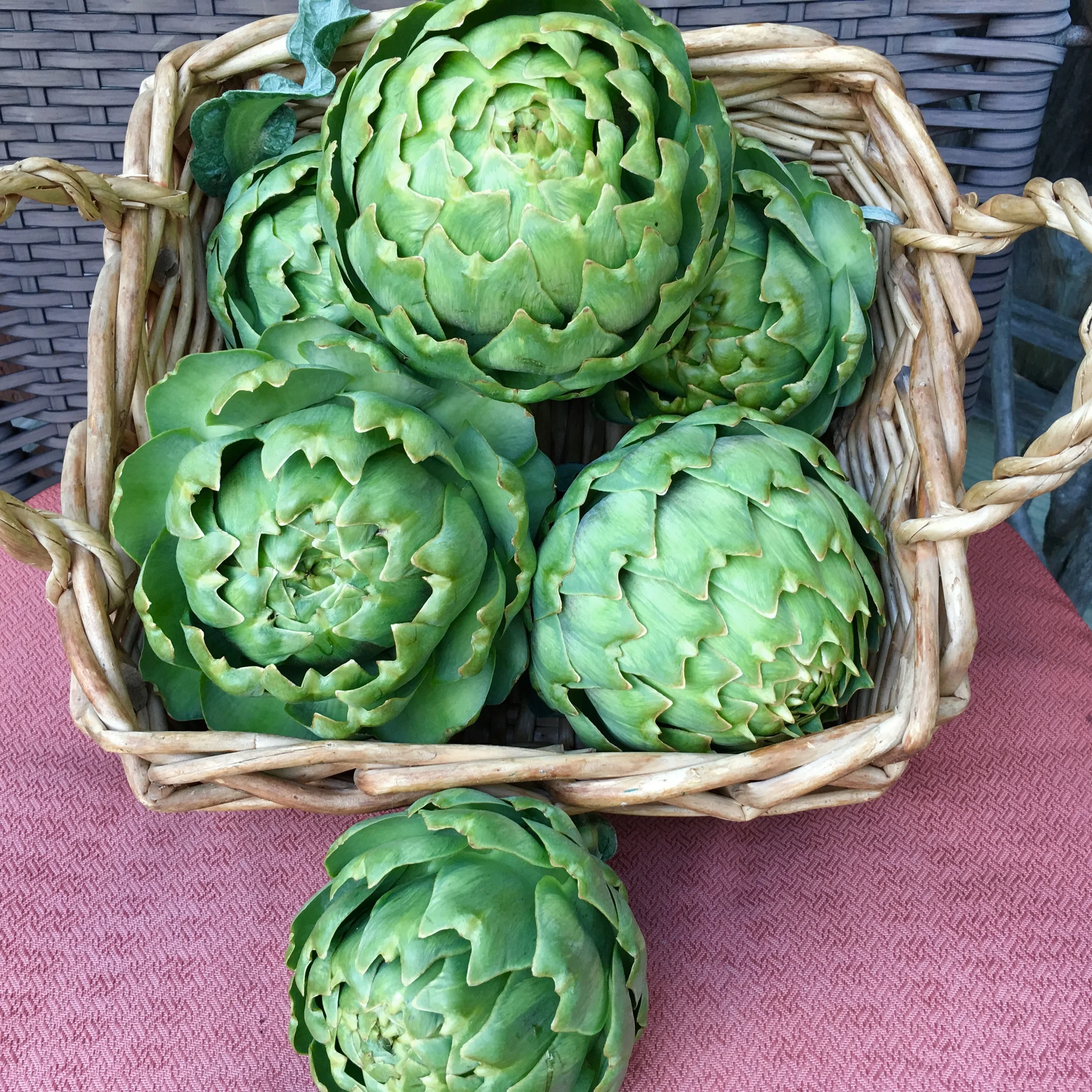 We picked these beauties early morning and decided to give them the royal treatment on the grill…