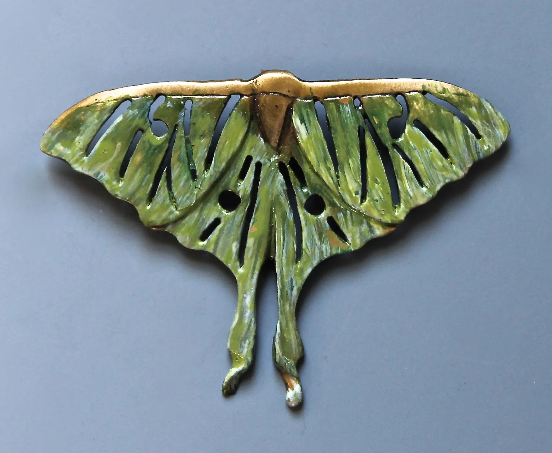 Brass menagerie Luna Moth pin-pendant.jpg