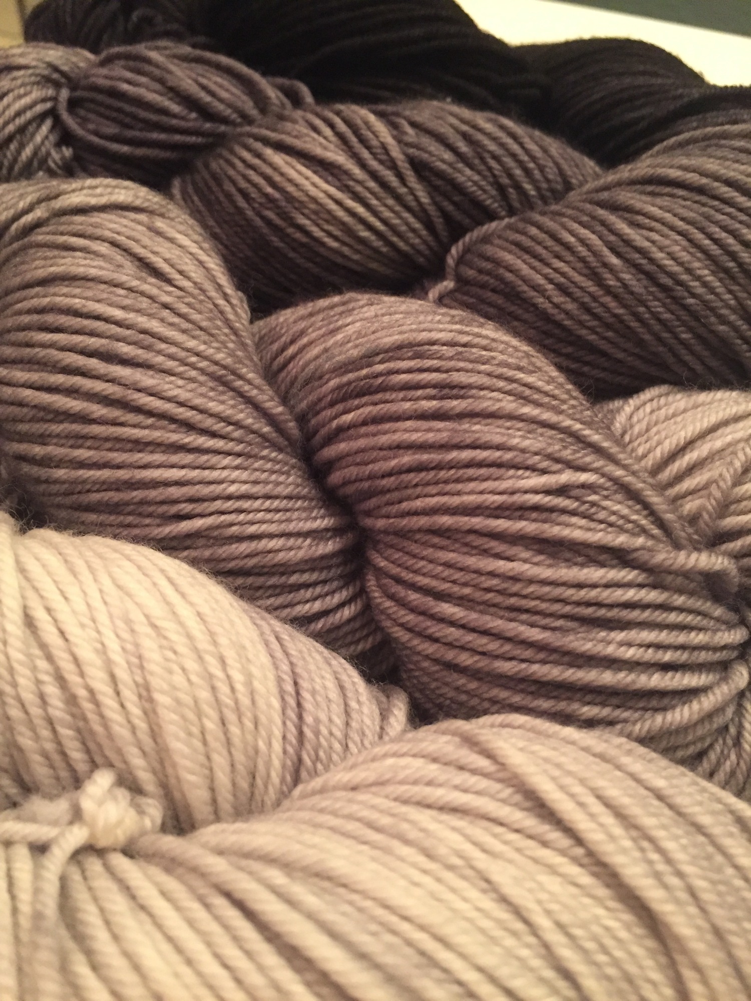 Knit Actually Podcast Episode 35 -- with guest Renee Magee from Knerd!