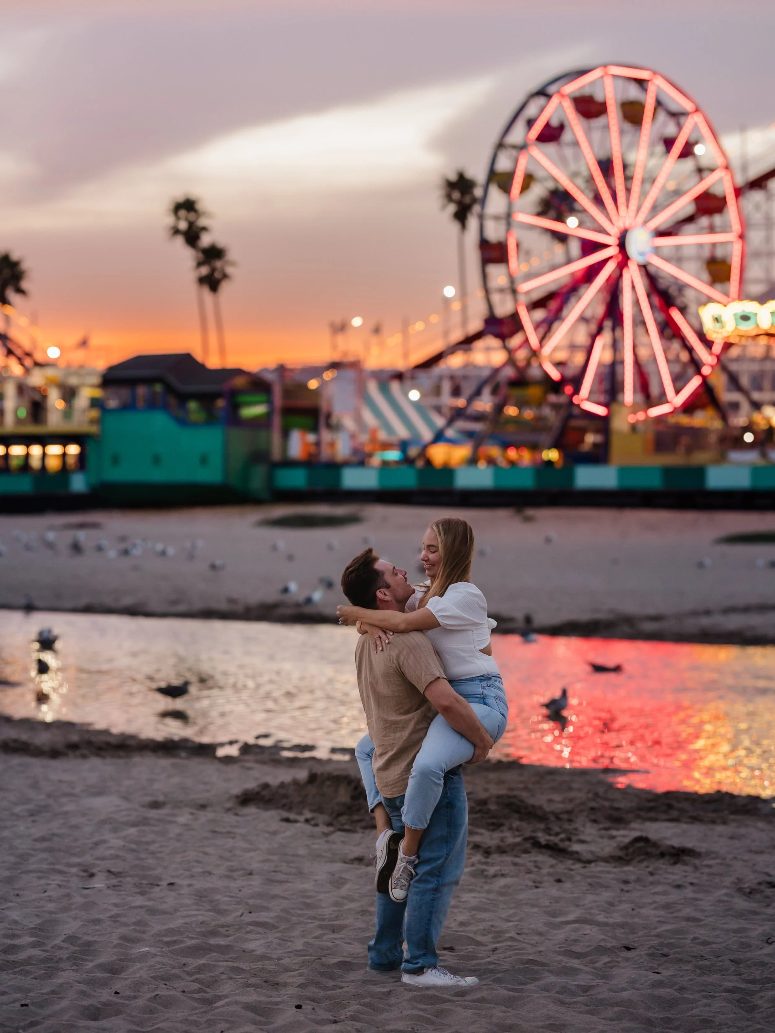 Getting married in Santa Cruz and you want a fun date AND an engagement session?! @beachboardwalk is such an awesome choice! Eric and Rachel traveled down from Sacramento for the day to have some fun in the sun&hellip;. Unfortunately the sun didn&rsq