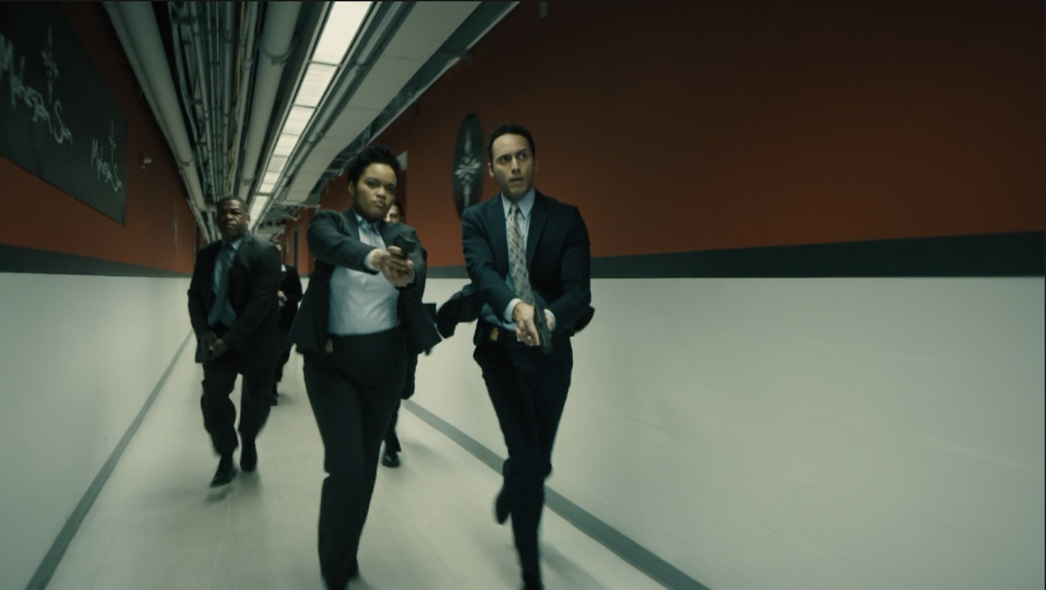 (Still from Sneaky Pete, Season 2: Danielle Davenport (Greer) and Elliot Villar (Kent))