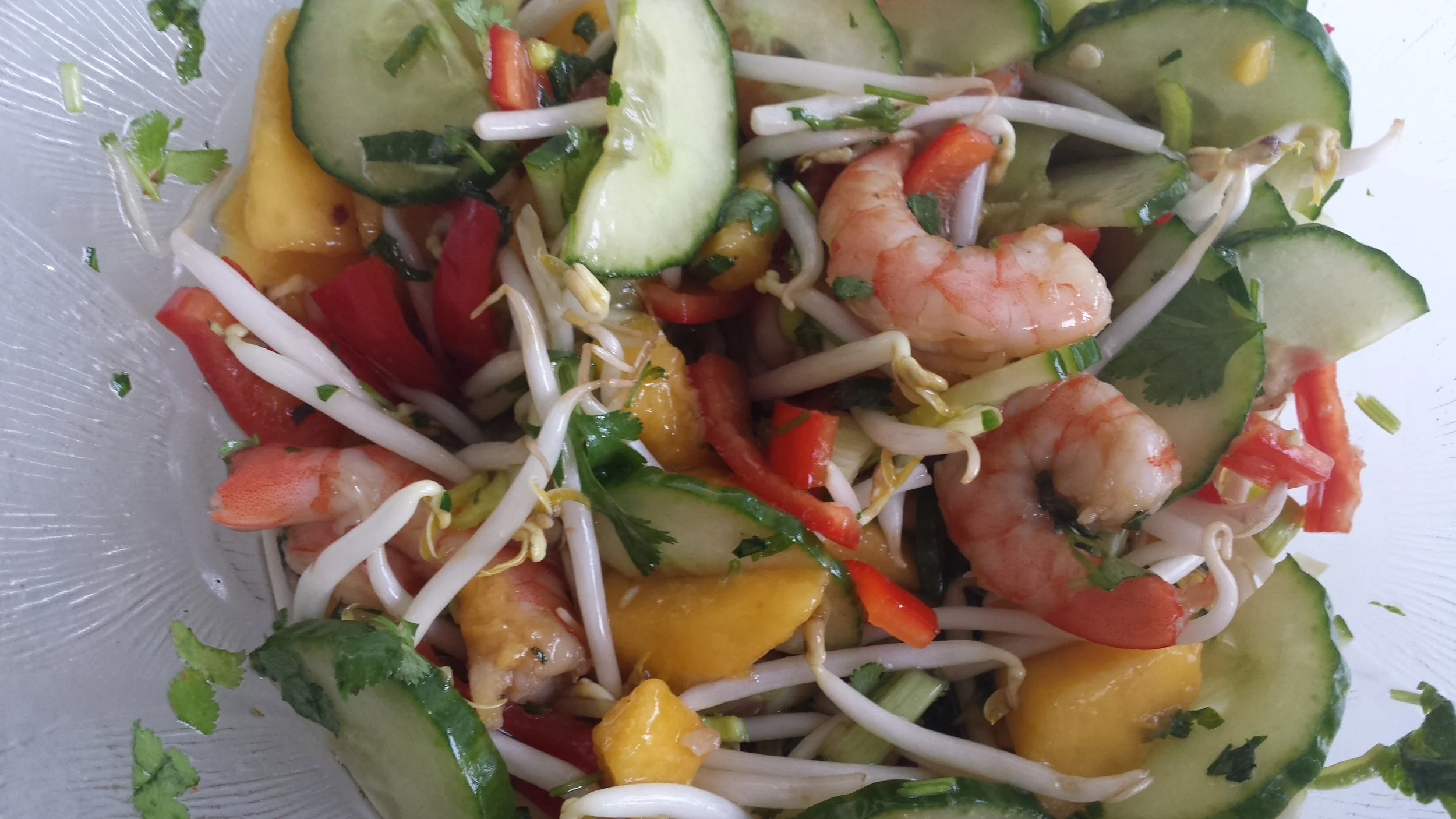 Spicy Vietnamese Prawn & Mango Salad