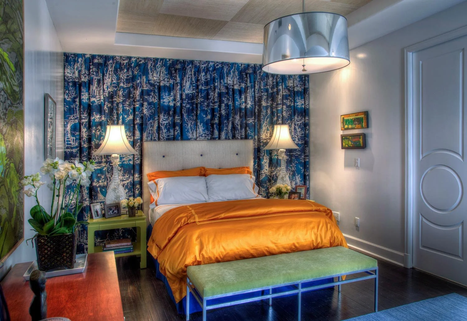 Send Red Cross Outtakes Downsize 08.JPG