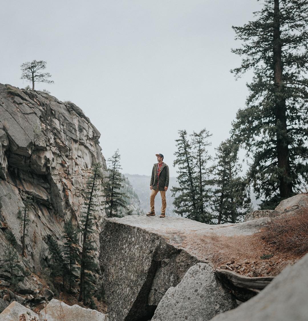 A few weeks ago @kalebseaton and I did a little road trip up to Yosemite National Park. We wanted to get a good hike in so we found a healthy 5 mile looping hike on our map that hit up two waterfalls and a promise of beautiful vistas. It didn&rsquo;t