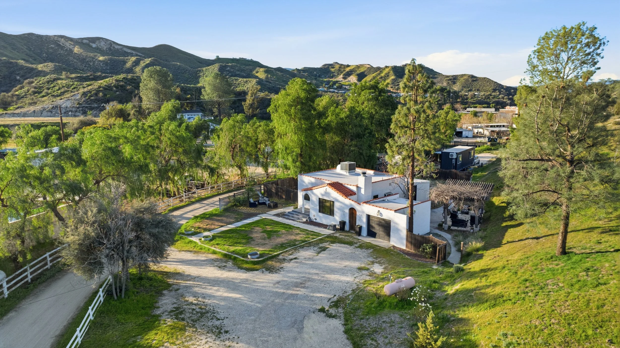 16070 Baker Canyon Rd - TheMatthewSmith-0002-16070-baker-canyon-rd_006.jpg