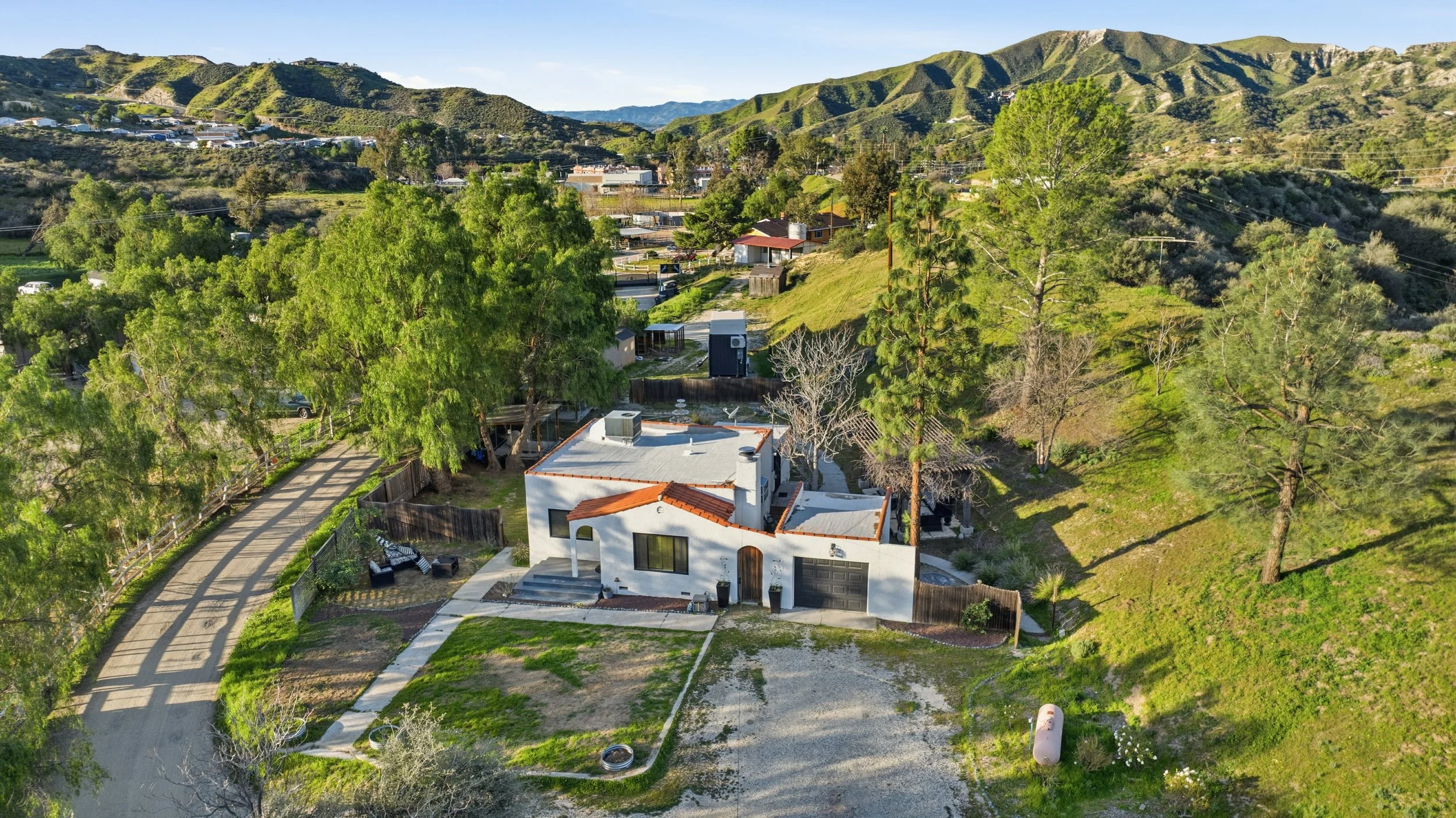 16070 Baker Canyon Rd - TheMatthewSmith-0057-16070-baker-canyon-rd_003.jpg