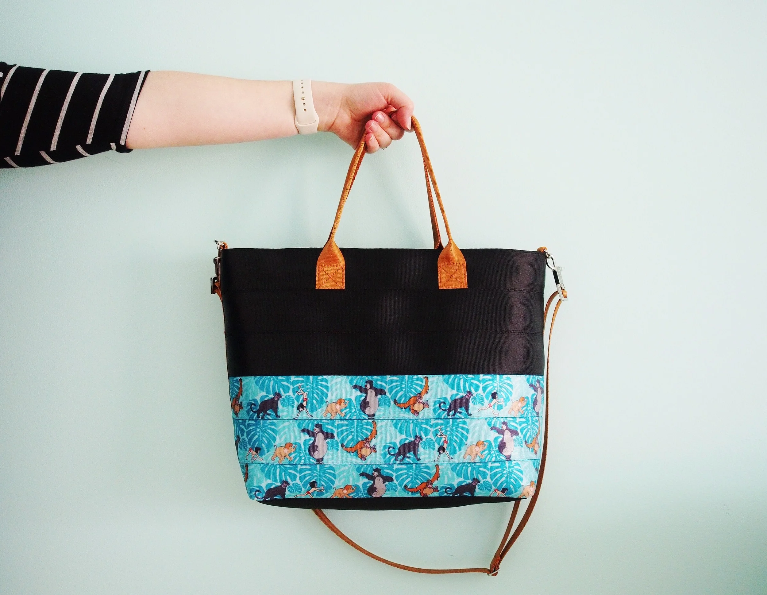 harveys seatbelt bags disney