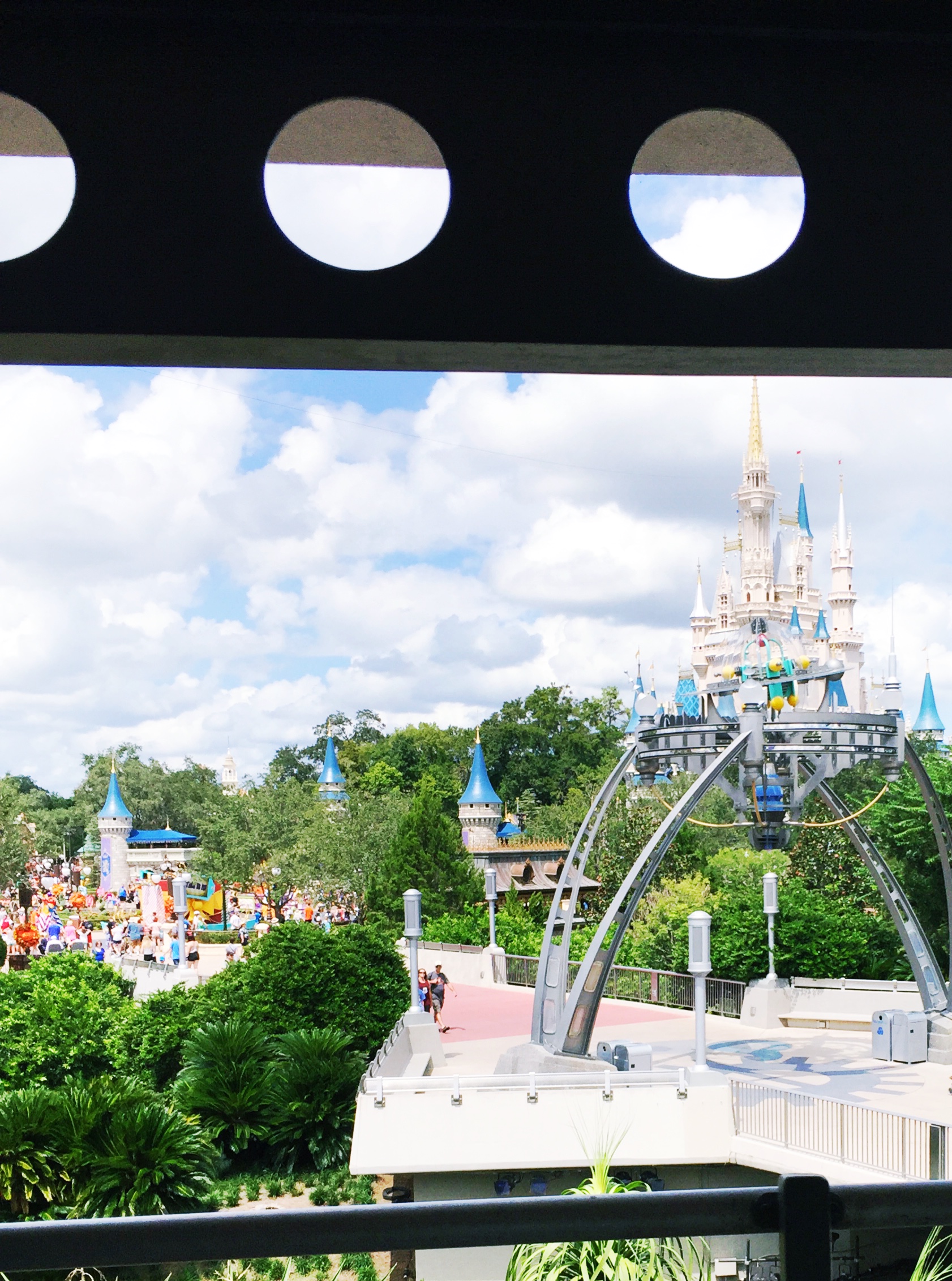 People Mover Views