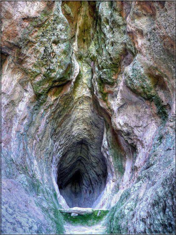 Thracian sanctuary Utroba cave ("Womb Cave",“Cave Vulva”)