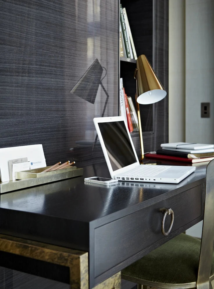 Taylor Howes, Trevor Square Apartment, London