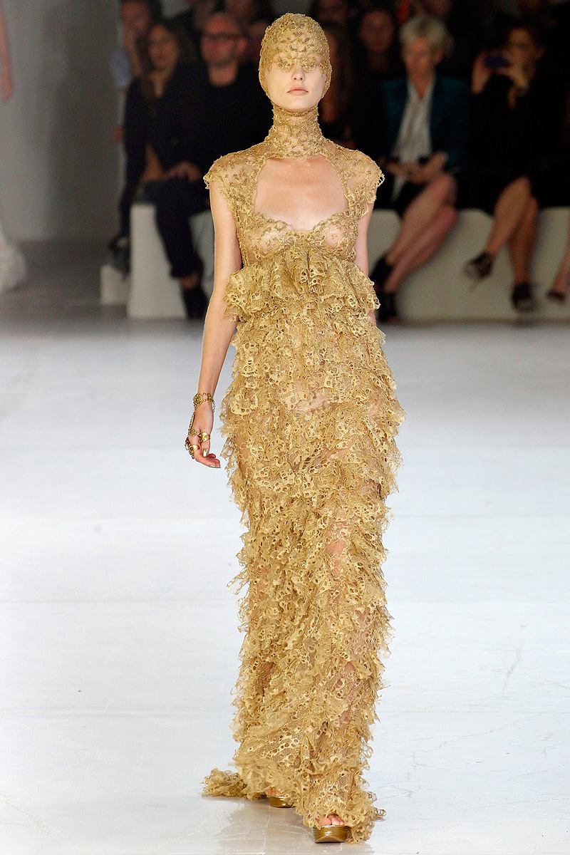 Alexander McQueen Spring 2012 RTW