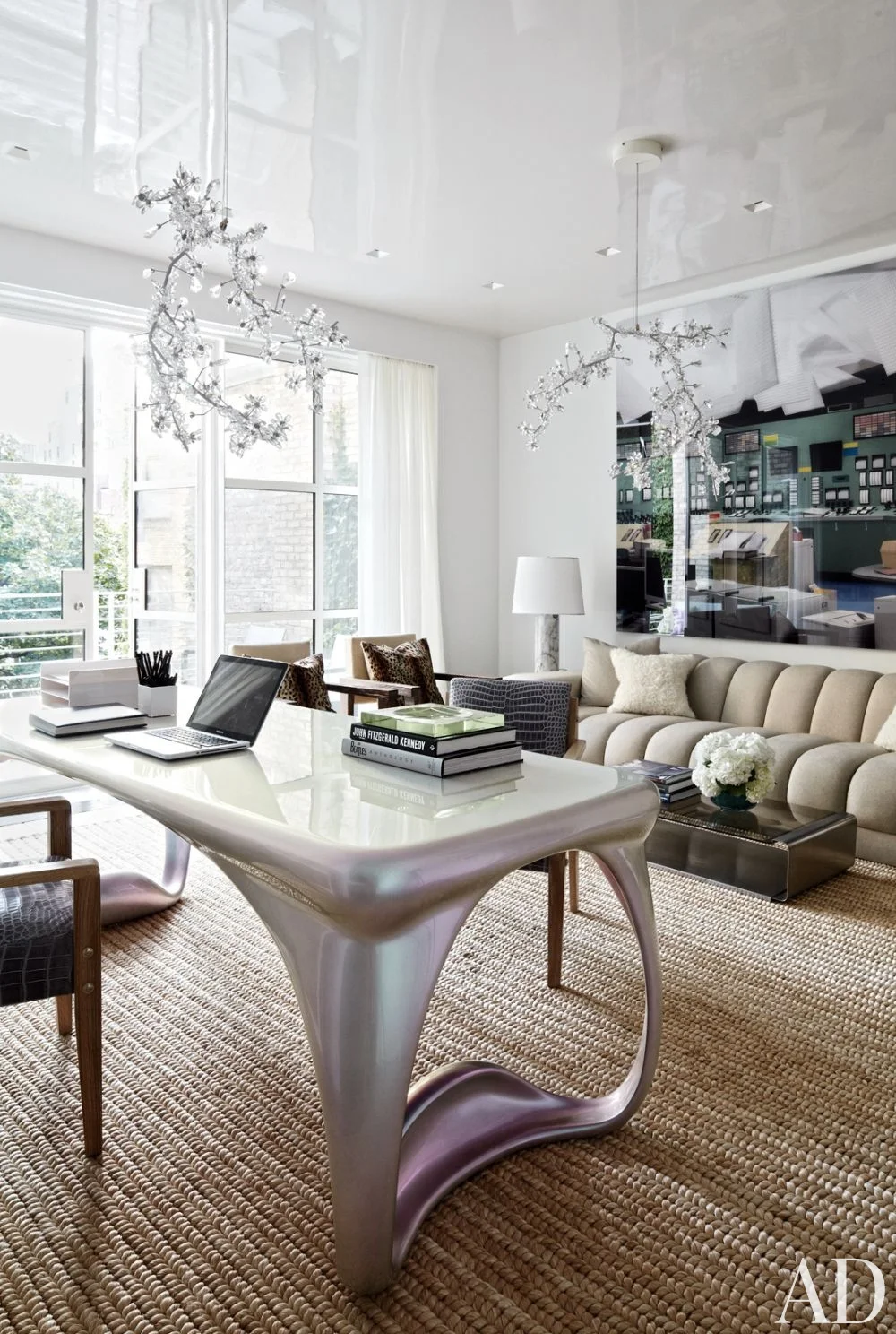 Manhattan Townhouse by Delphine Krakoff