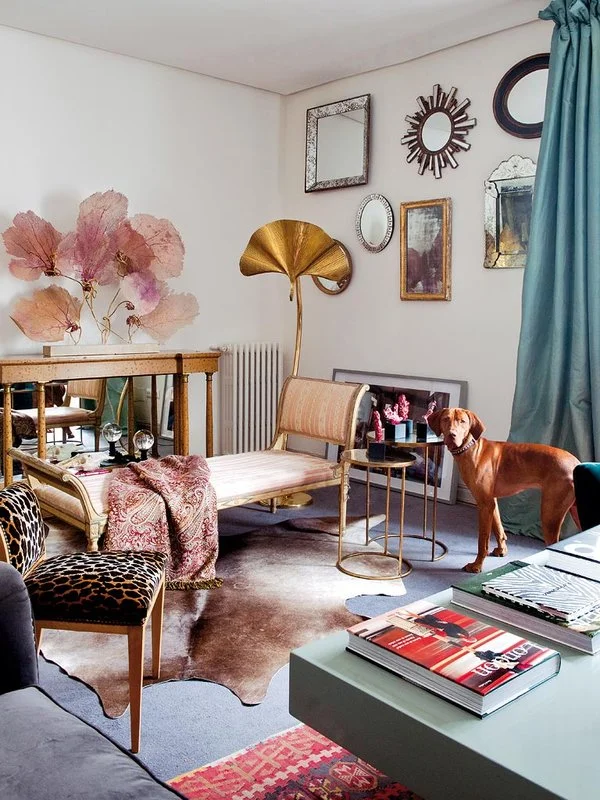 Madrid Apartment by Andrés Rebuelta Carrere