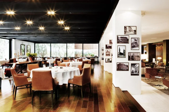 The Square Nine Hotel | Isay Weinfeld