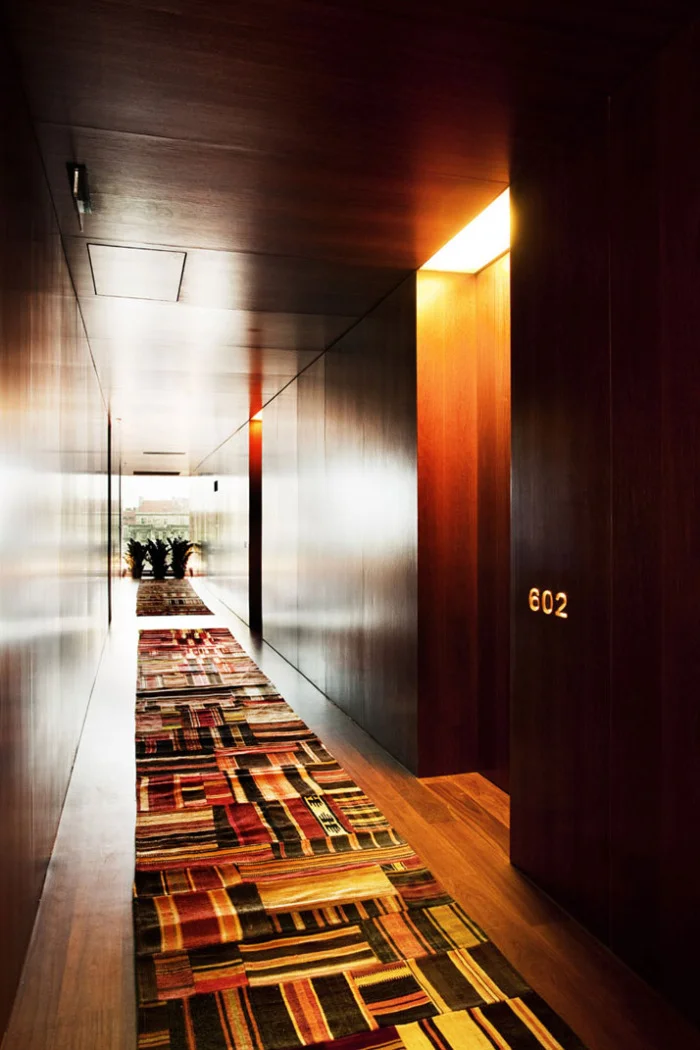 The Square Nine Hotel | Isay Weinfeld