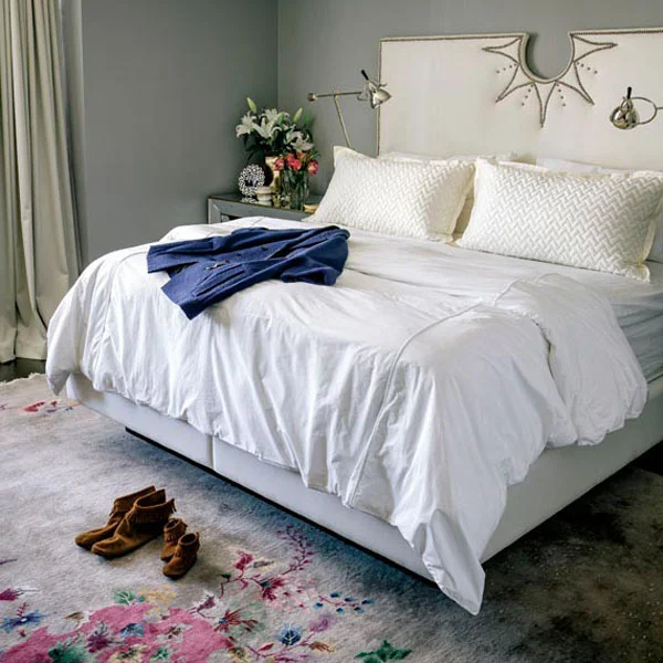 San Francisco Apartment by Catherine Kwong