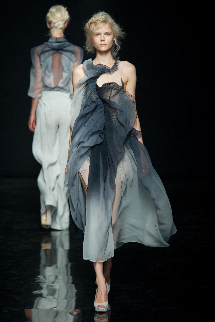 Yiqing Yin Haute Couture F/W 2012