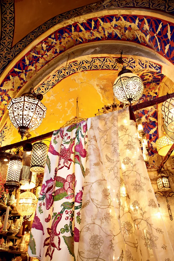 Oriental fabrics photographed on the streets of Istanbul, AD Russis
