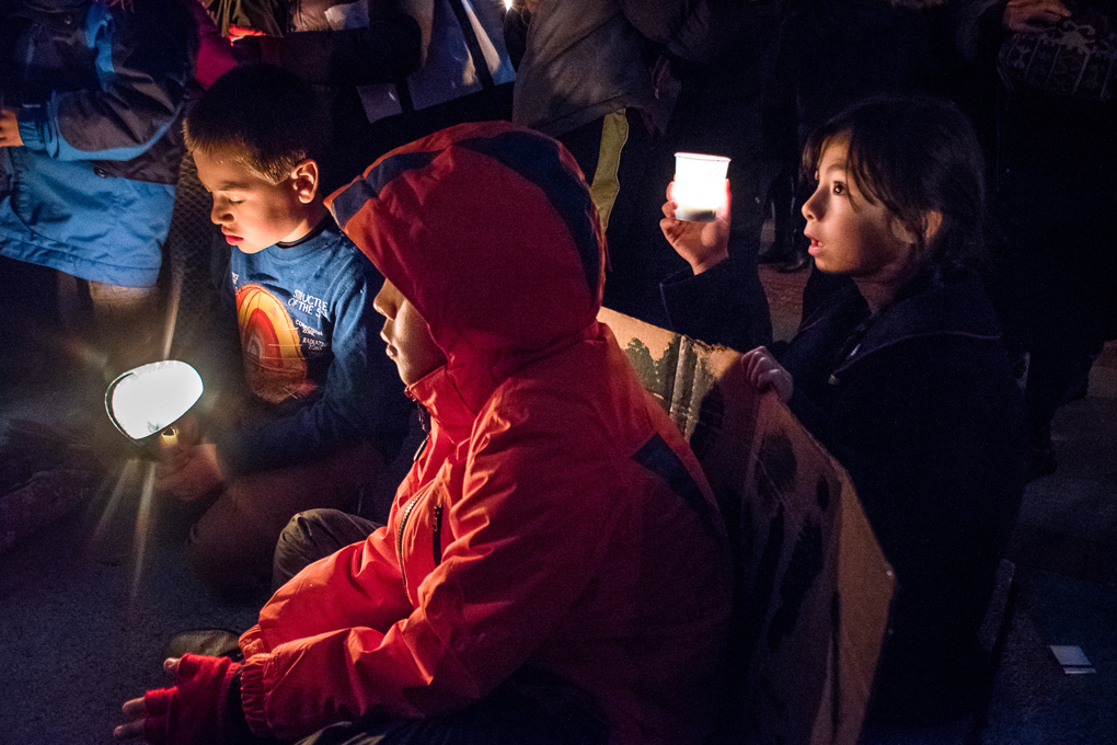 Haines_CandelightVigilTight_161112_0210.jpg