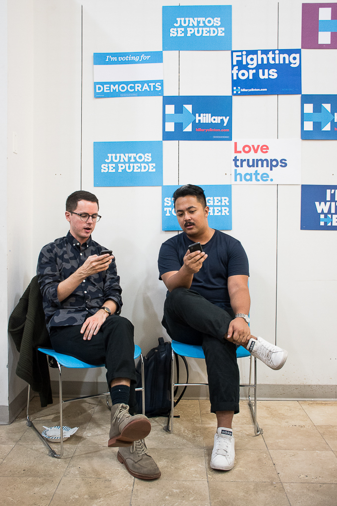 Haines_HillaryPhonebank_161103_10.jpg