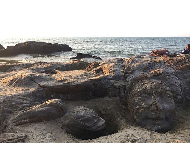 Can you see the Lord Shiva Rock at Vagator Beach, #NorthGoa. 
#youfollowthefilm #LordShiva #vagatorbeach #blessings