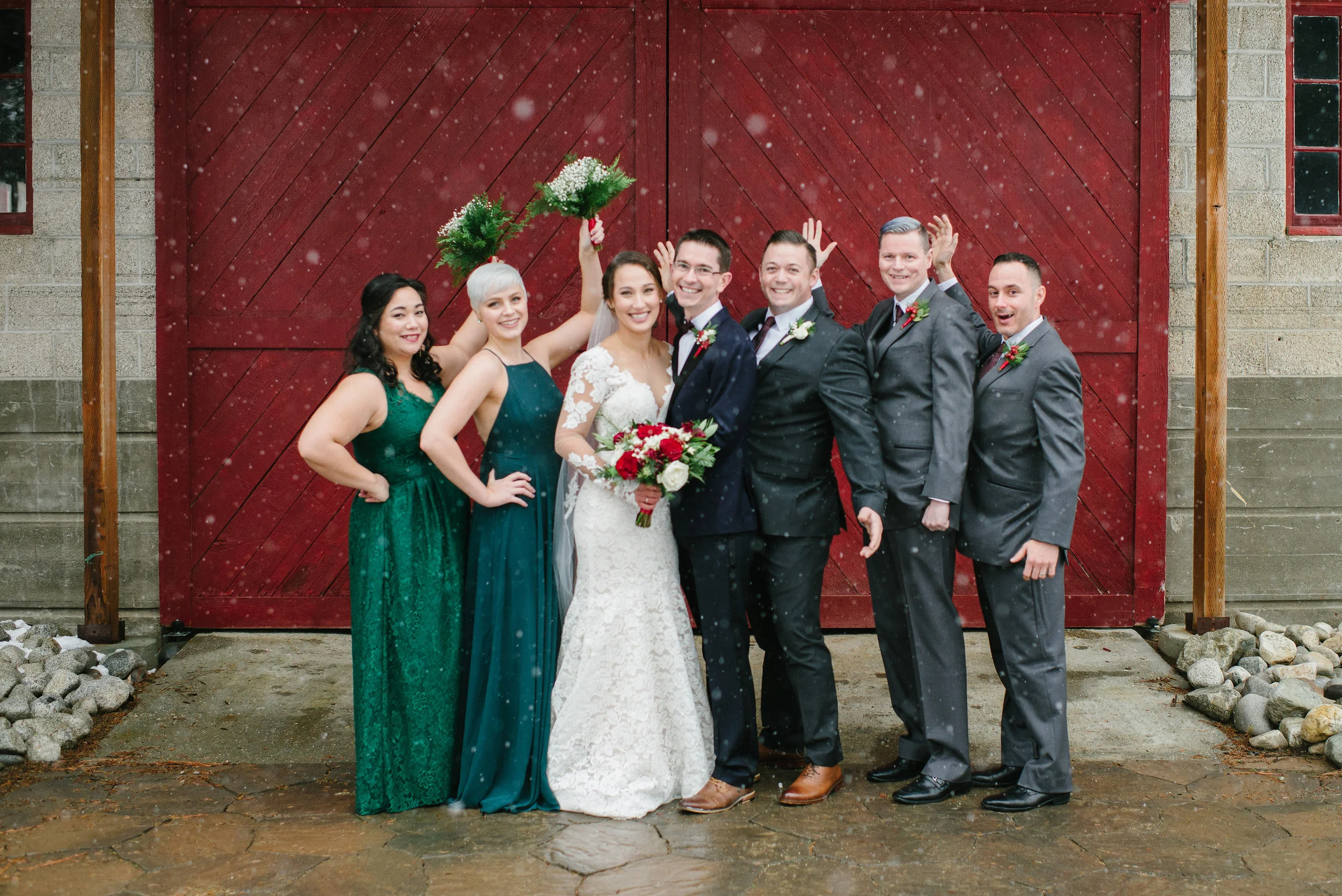 WeddingParty-68.jpg