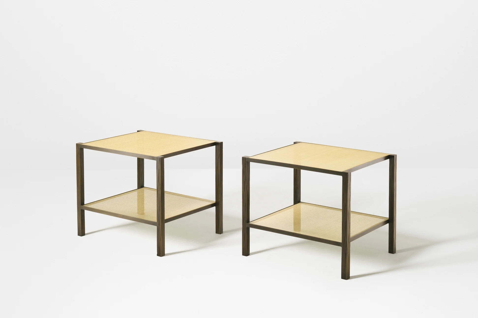 THEO SIDE TABLE