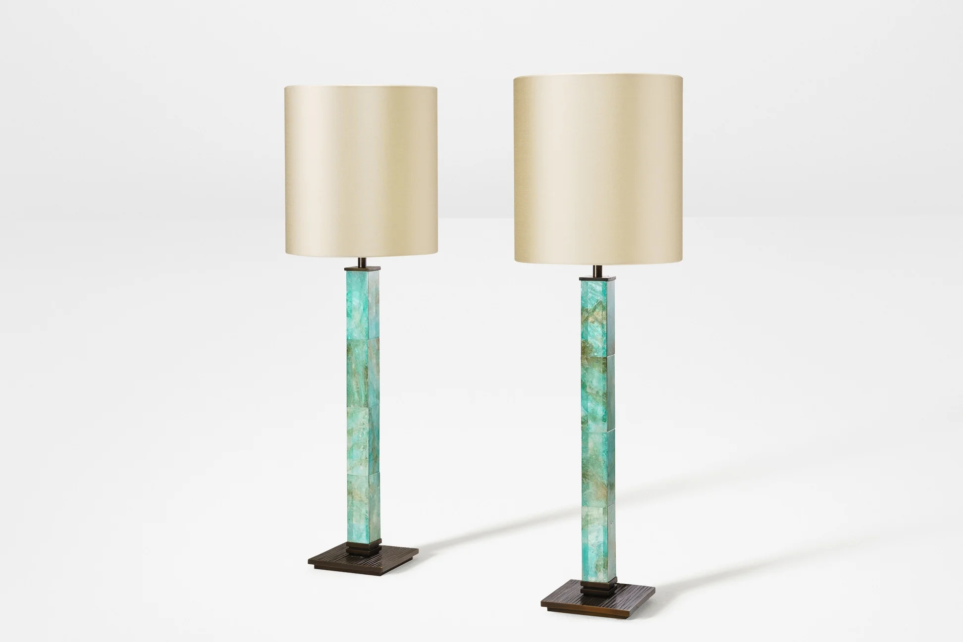 SABINE TABLE LAMP