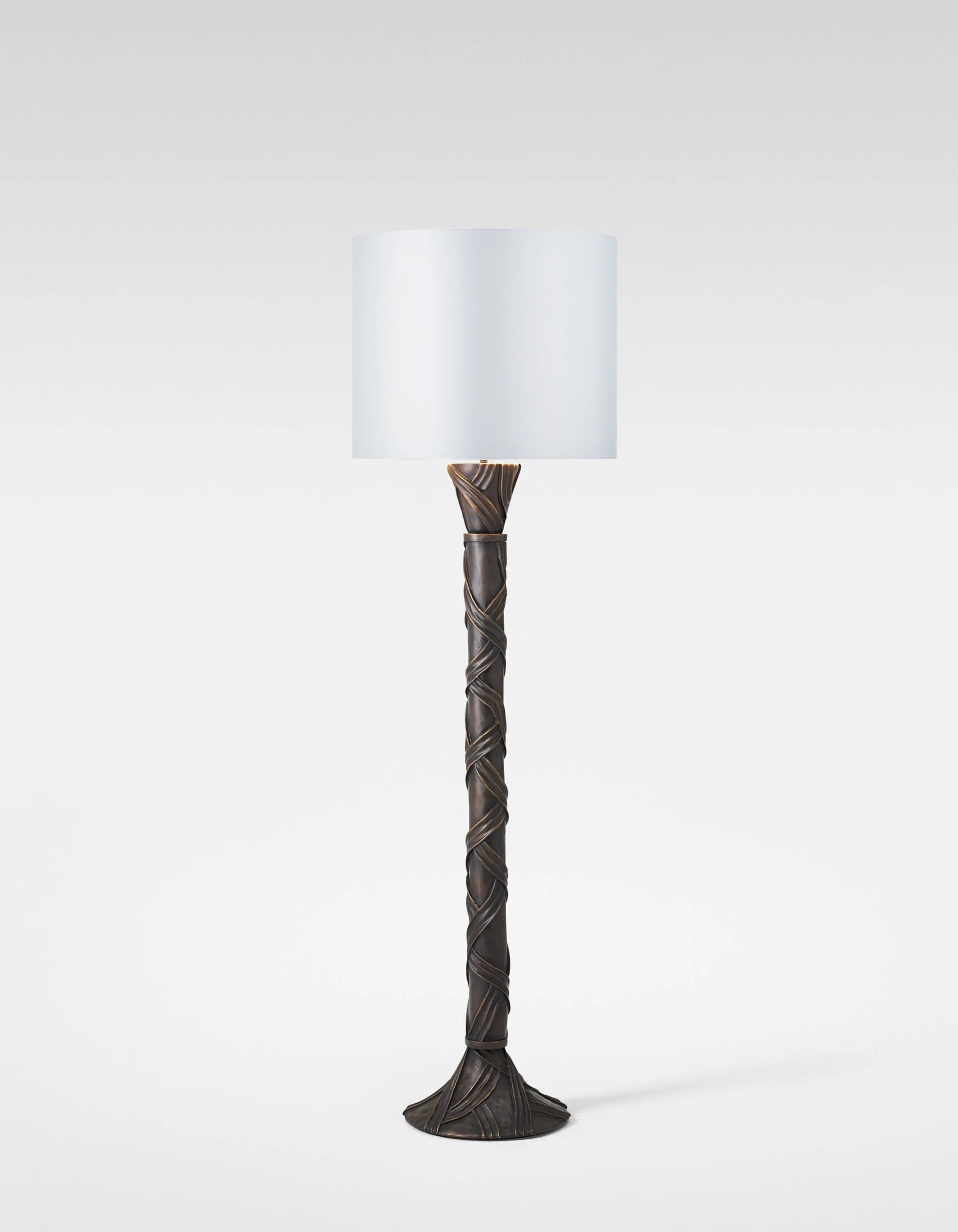 Cordelia+floor+lamp+VERSION_LOW+RES+%283000px+sRGB%29.jpg