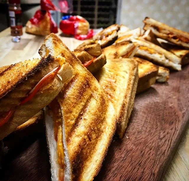 There are some days when all you feel like is something that reminds you of home! Something that is so comforting it simply just makes you happy! For a lot of South Africans Braai Broodjties are just that!! #bornskitchen#cookingclass#cookingindubai#c