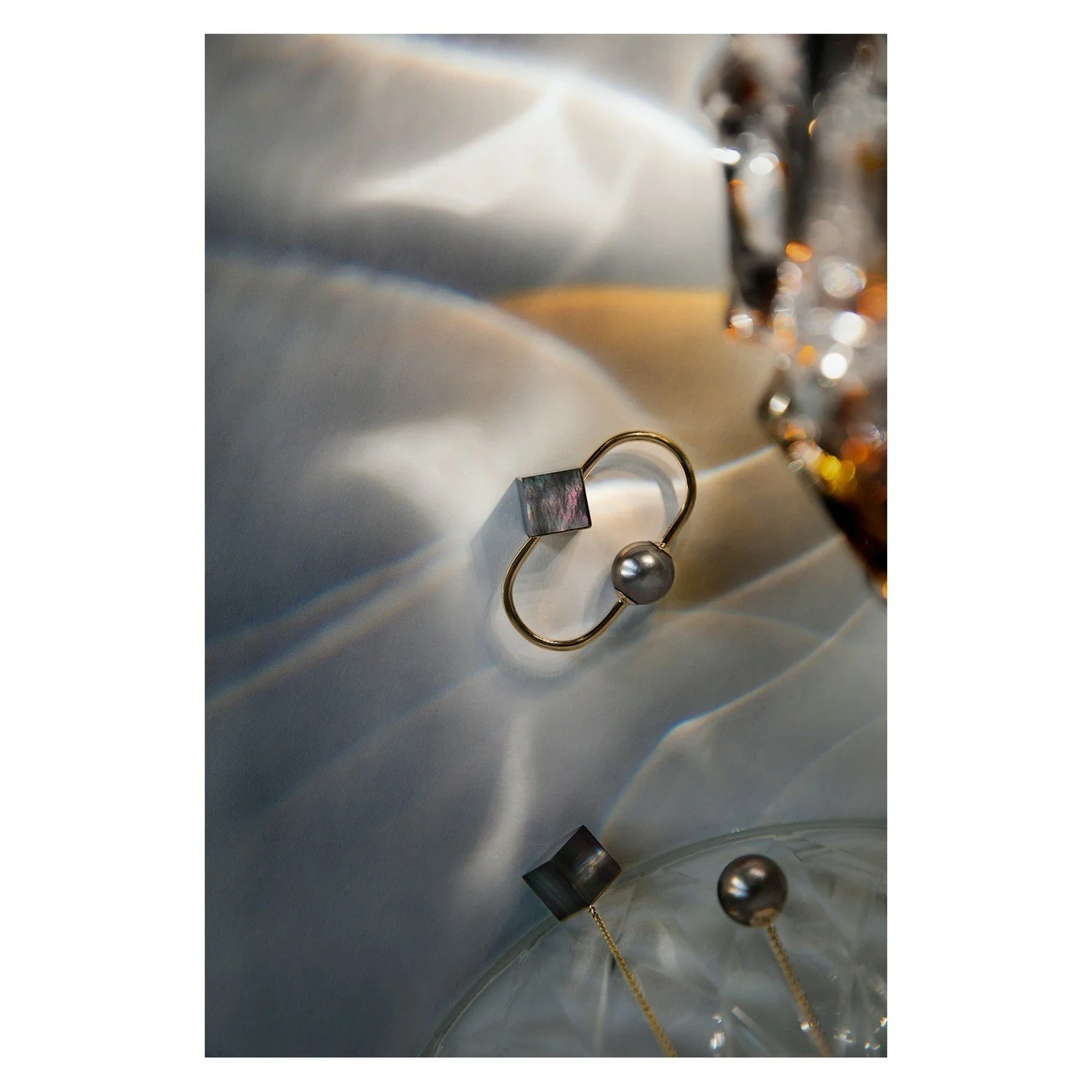 Editorial collaboration with jewelry designer @melaniegeorgacopoulos.⁠
Creative Direction/Production/PR @lnt_studio_⁠
Photography/Retouching/Creative Direction @ellen__claes⁠
⁠
Complete series linkin bio.