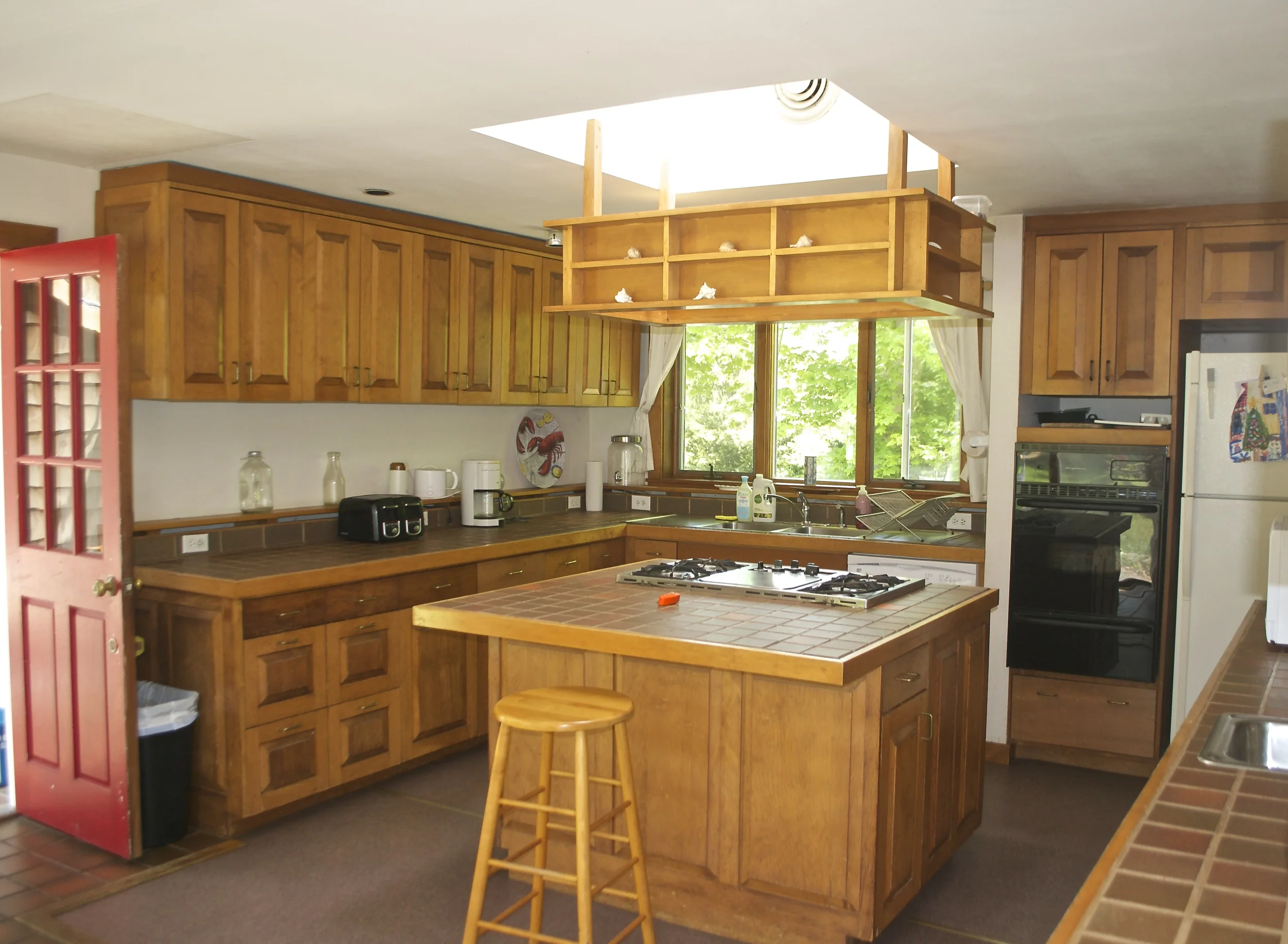 thelodgekitchen.jpg