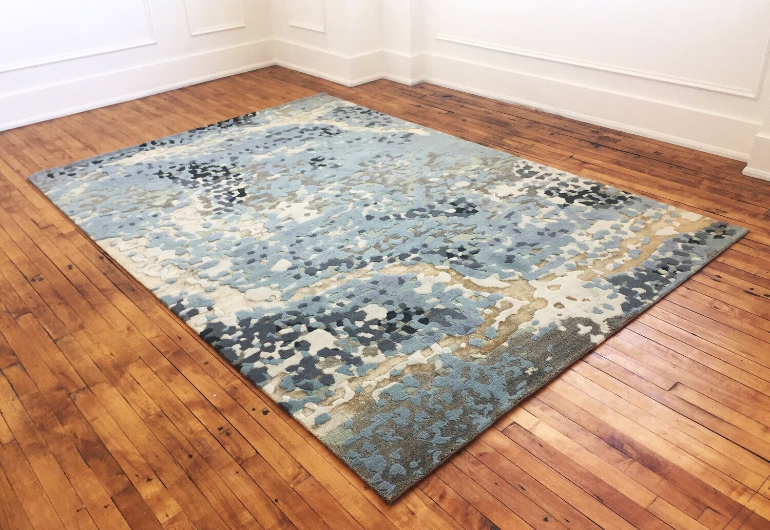  Custom rug for Attic Gold’s studio • 2016 (SOLD) 