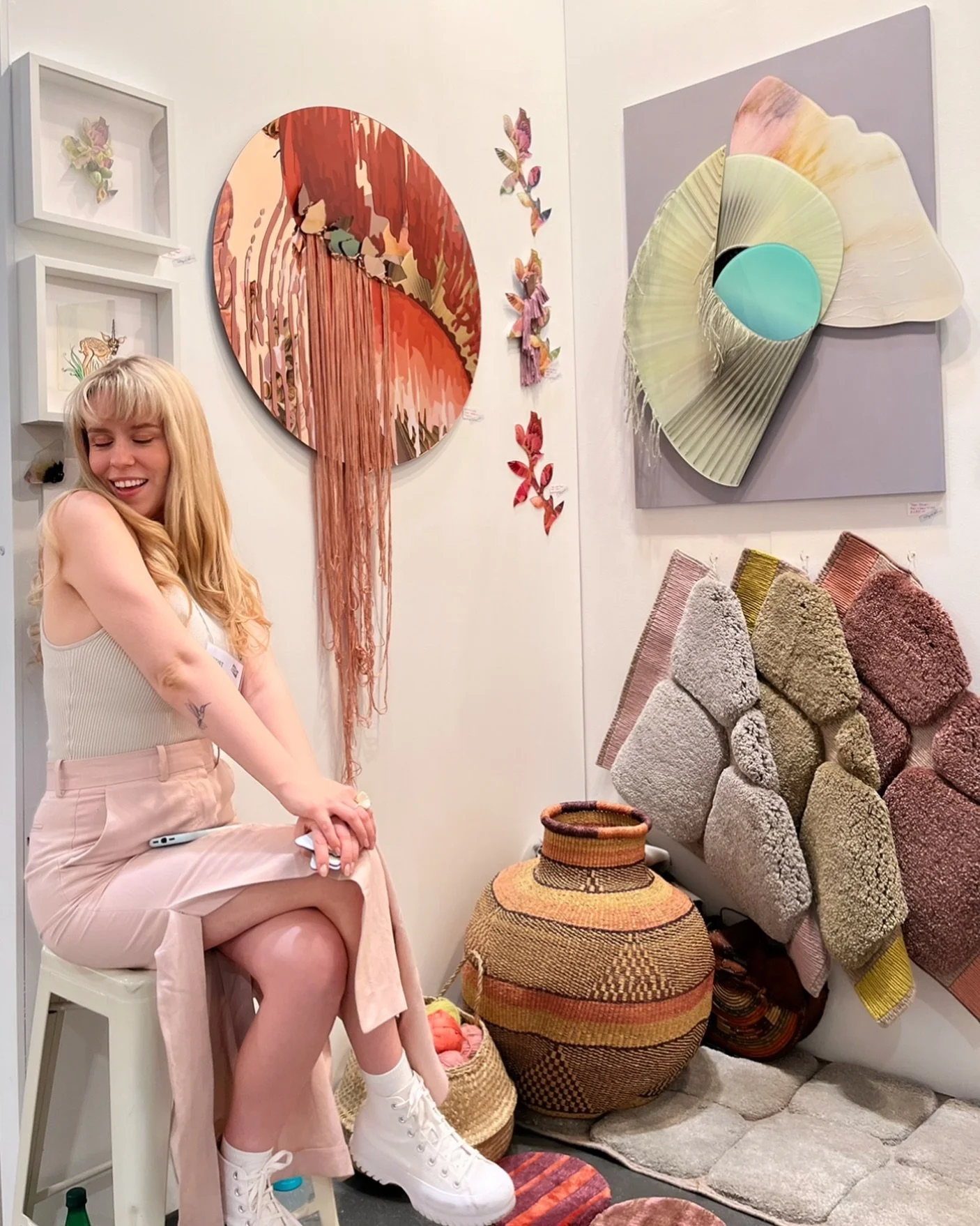 Happy birthday @aathomsonart !!! Thank you for being the most inspiring beautiful supportive bff a girl could ask for!! Love you to the moooon!! 💝🌚 #kindredrugfairy 🧚‍♀️