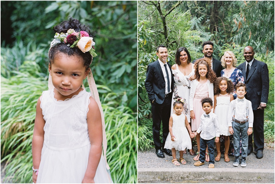  Film captures lovely family formal photos at oregon garden wedding. 
