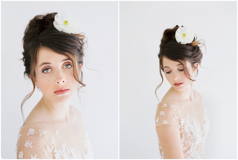 Simple_Bridal_floral_hairstyle.jpg