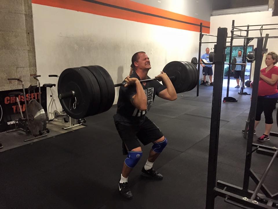 I don't think Travis was using any Tempo on this lift, he was just thinking "Stand Up!"