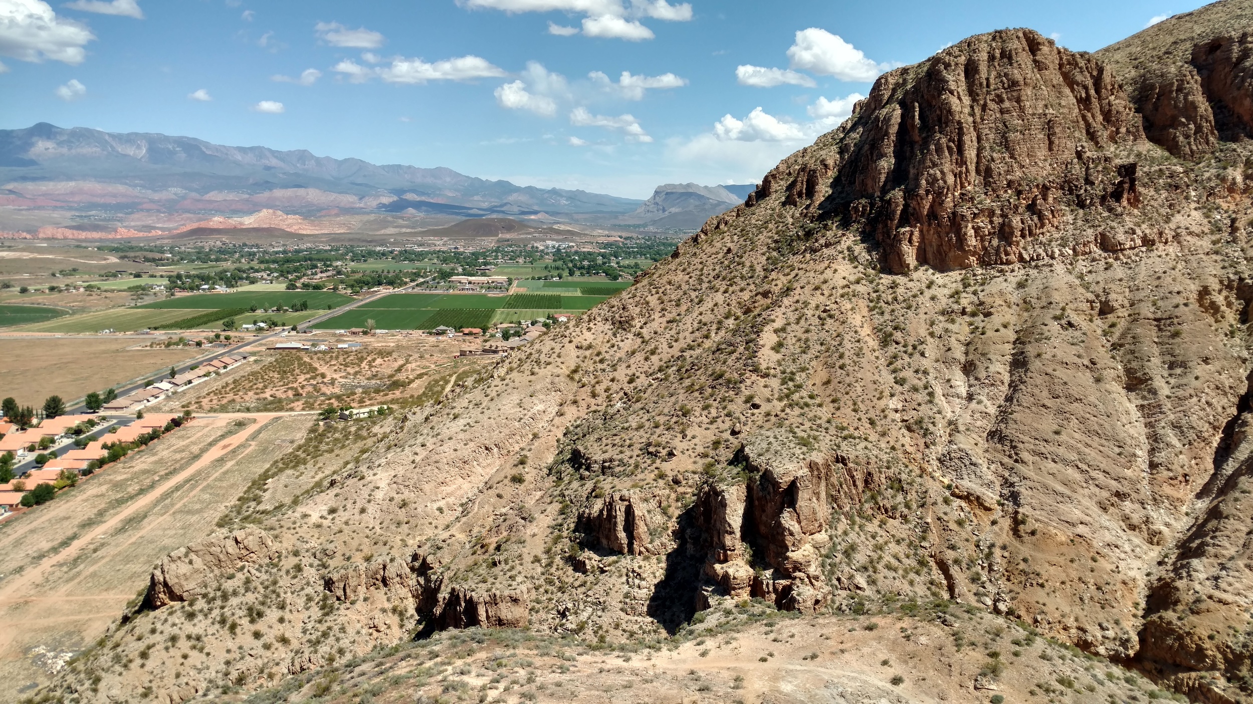 Trail view north across Frog Canyon with views of Hurricane Valley