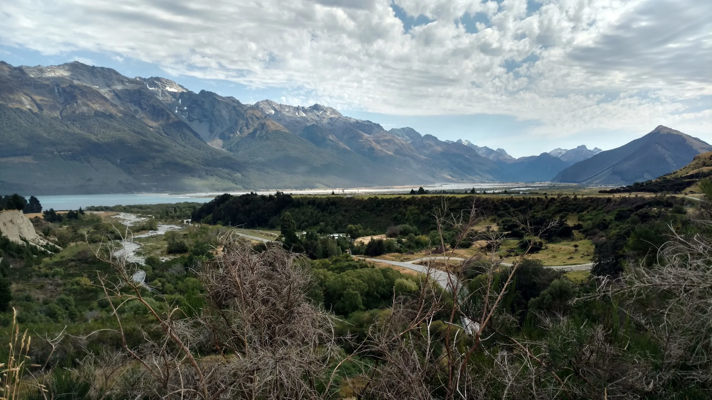 Views along Lake Wakatipu