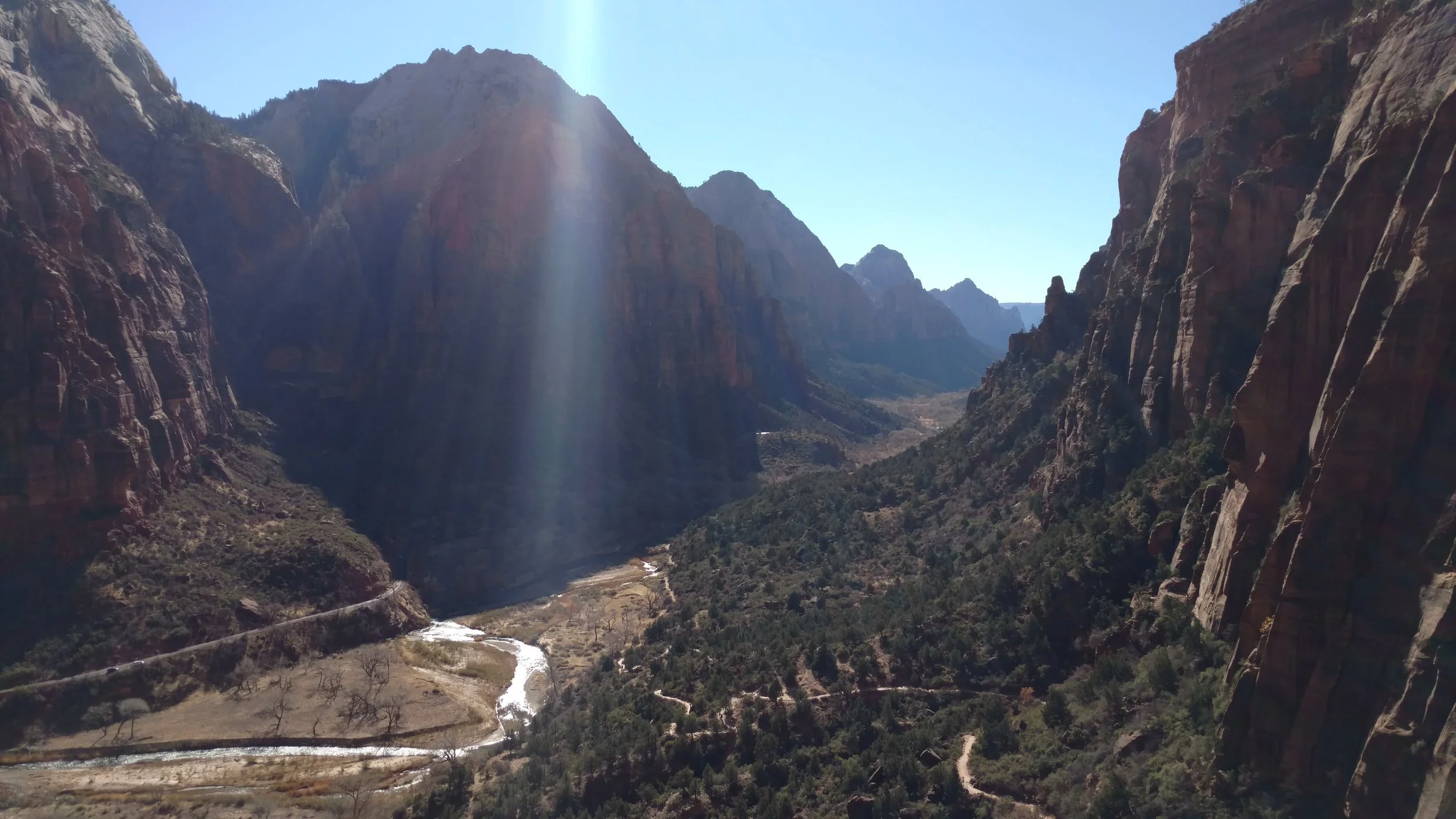 Trail view looking South toward the Grotto and Angels Landing Trailhead