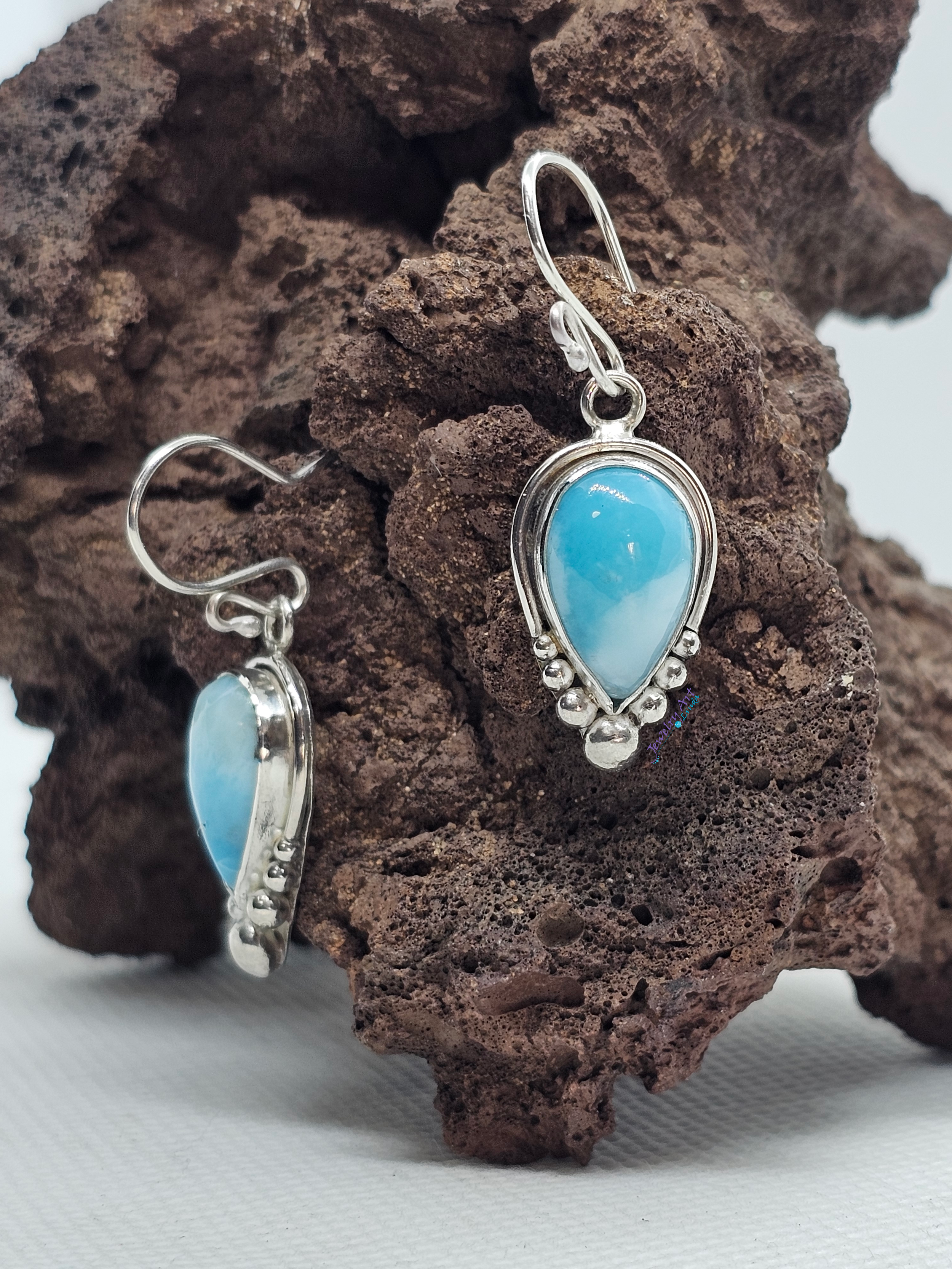 Larimar_ES080.3[1].png