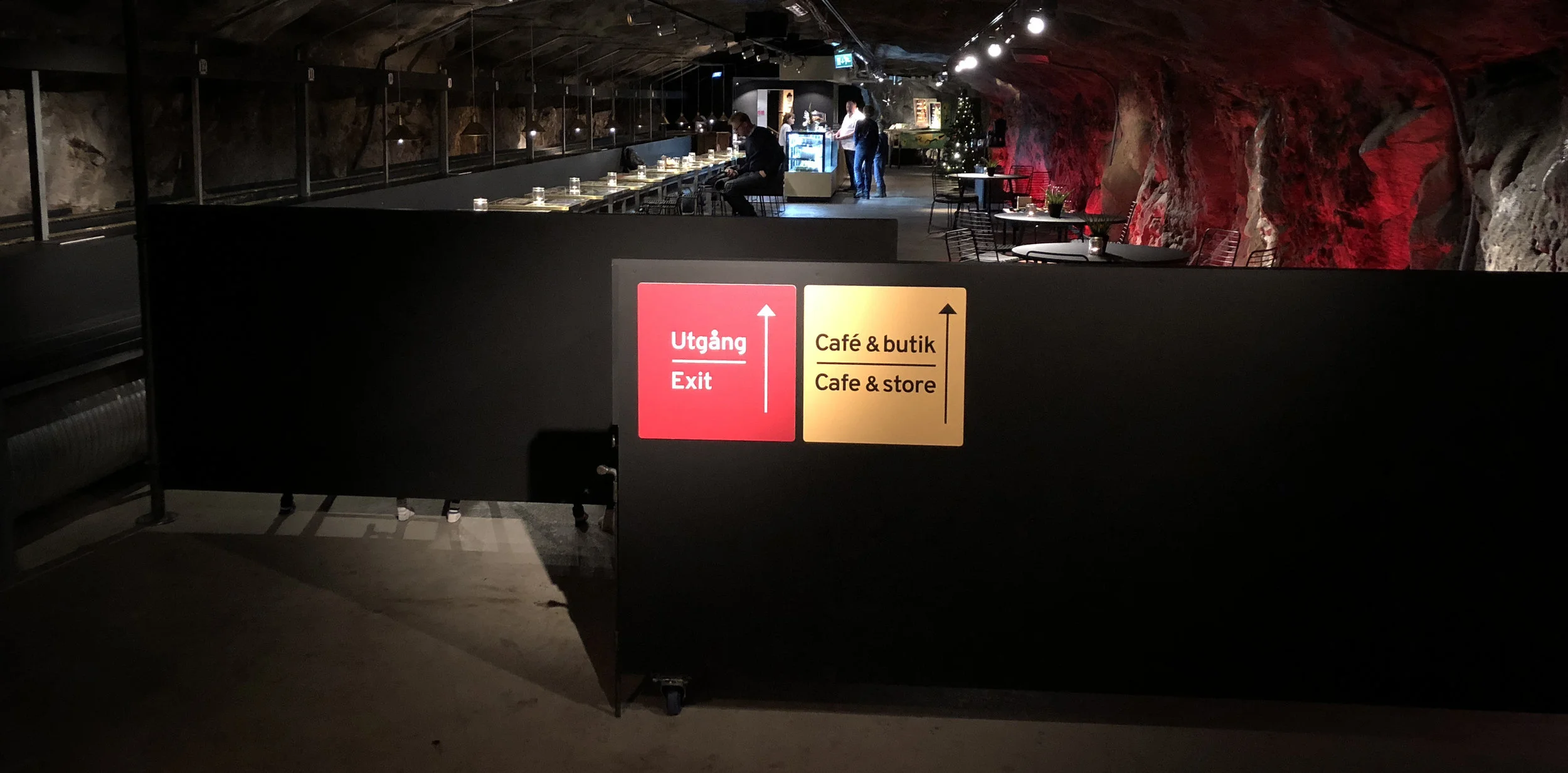 Sign design in the museum