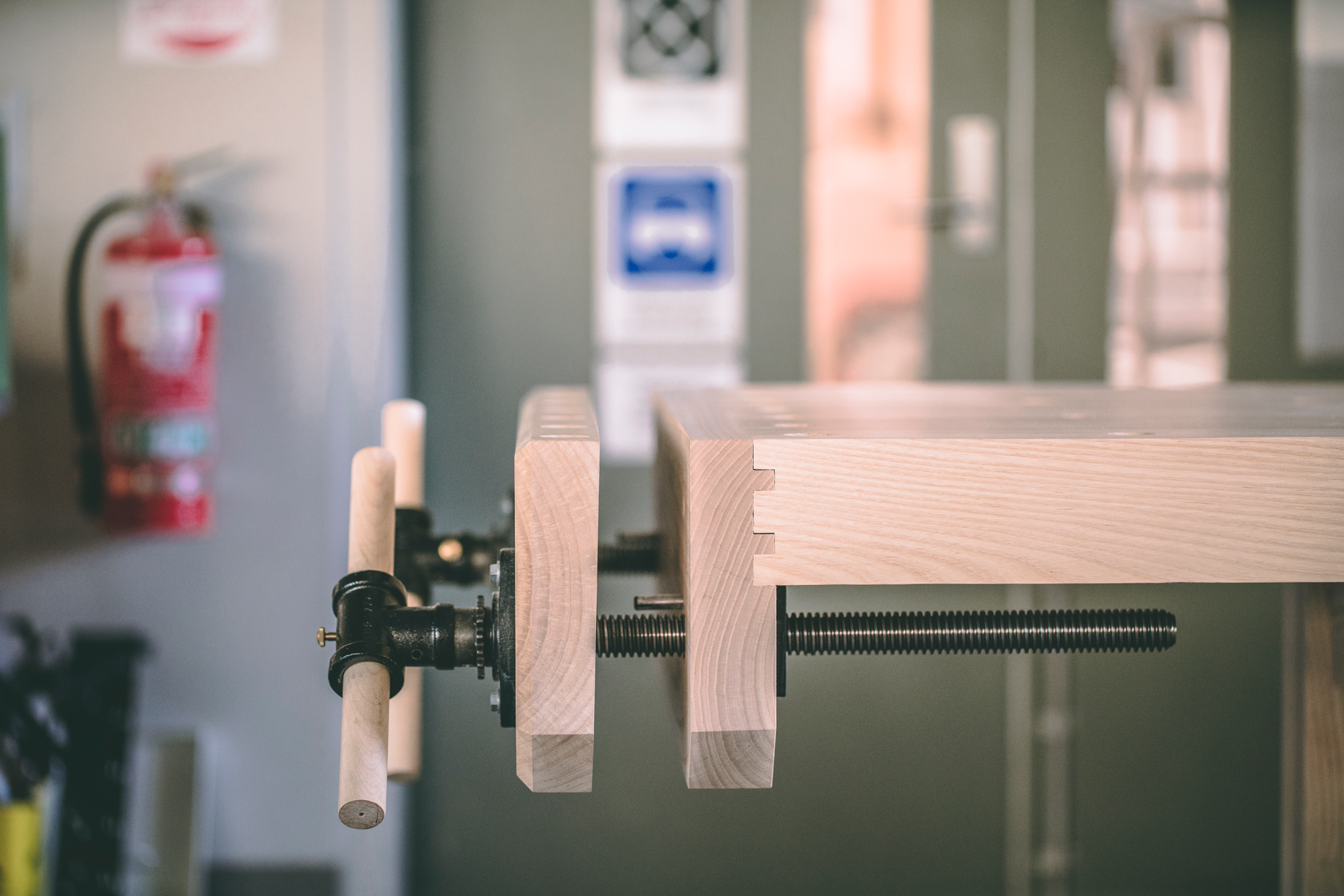 detail-vise.png
