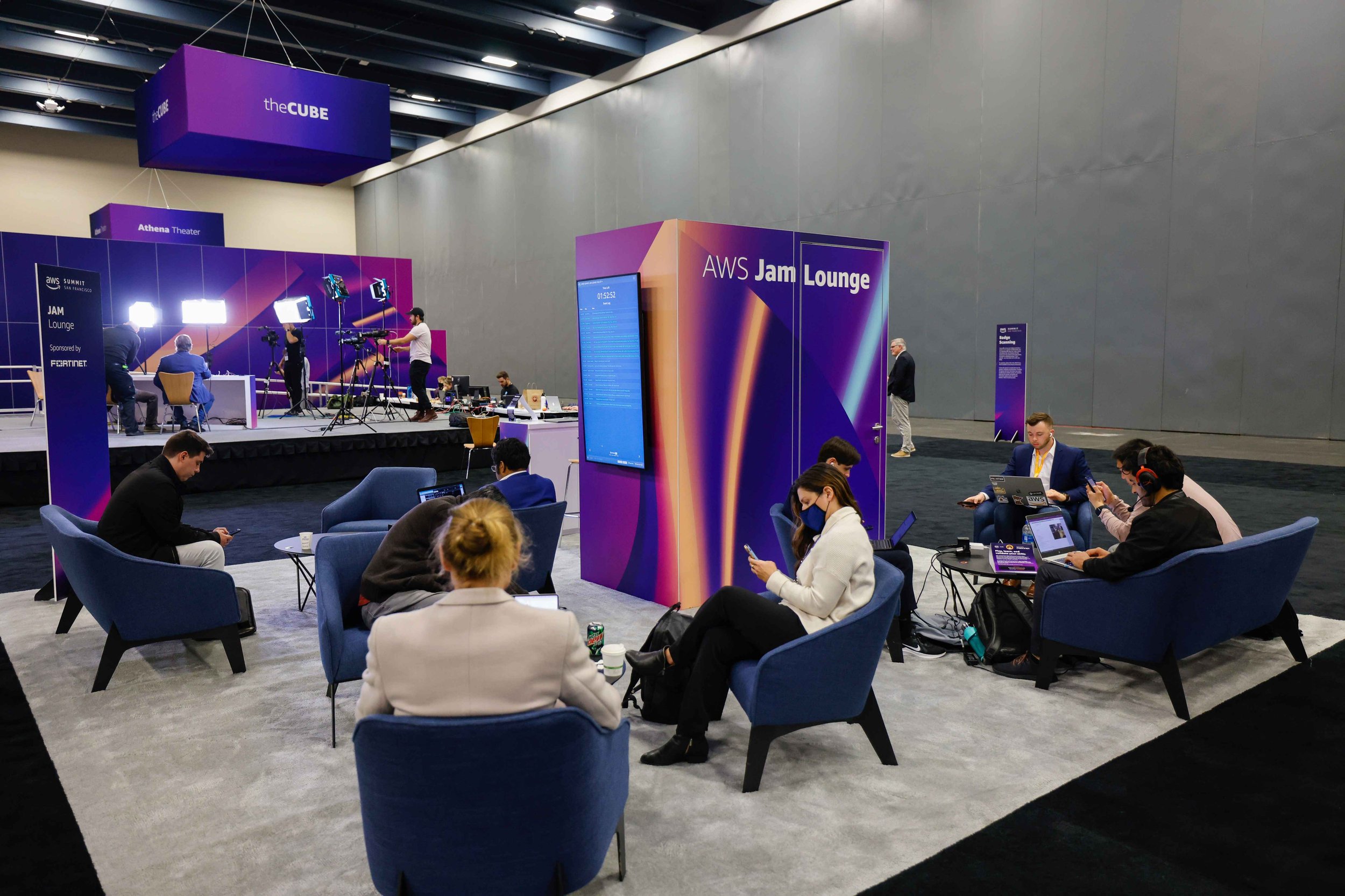11729_AWS_Summit_SF_0713f.jpg