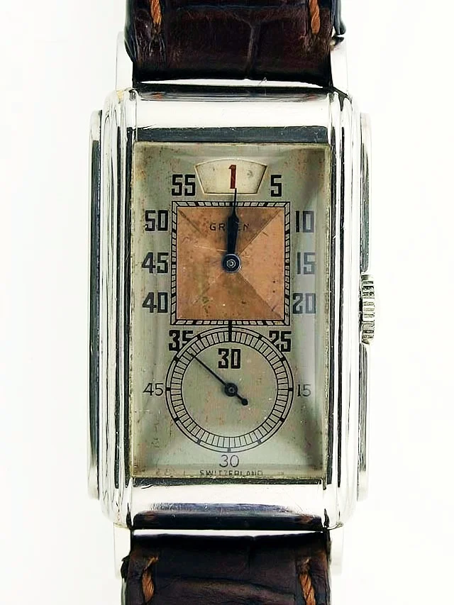 Doctor's watch jump hour.jpg