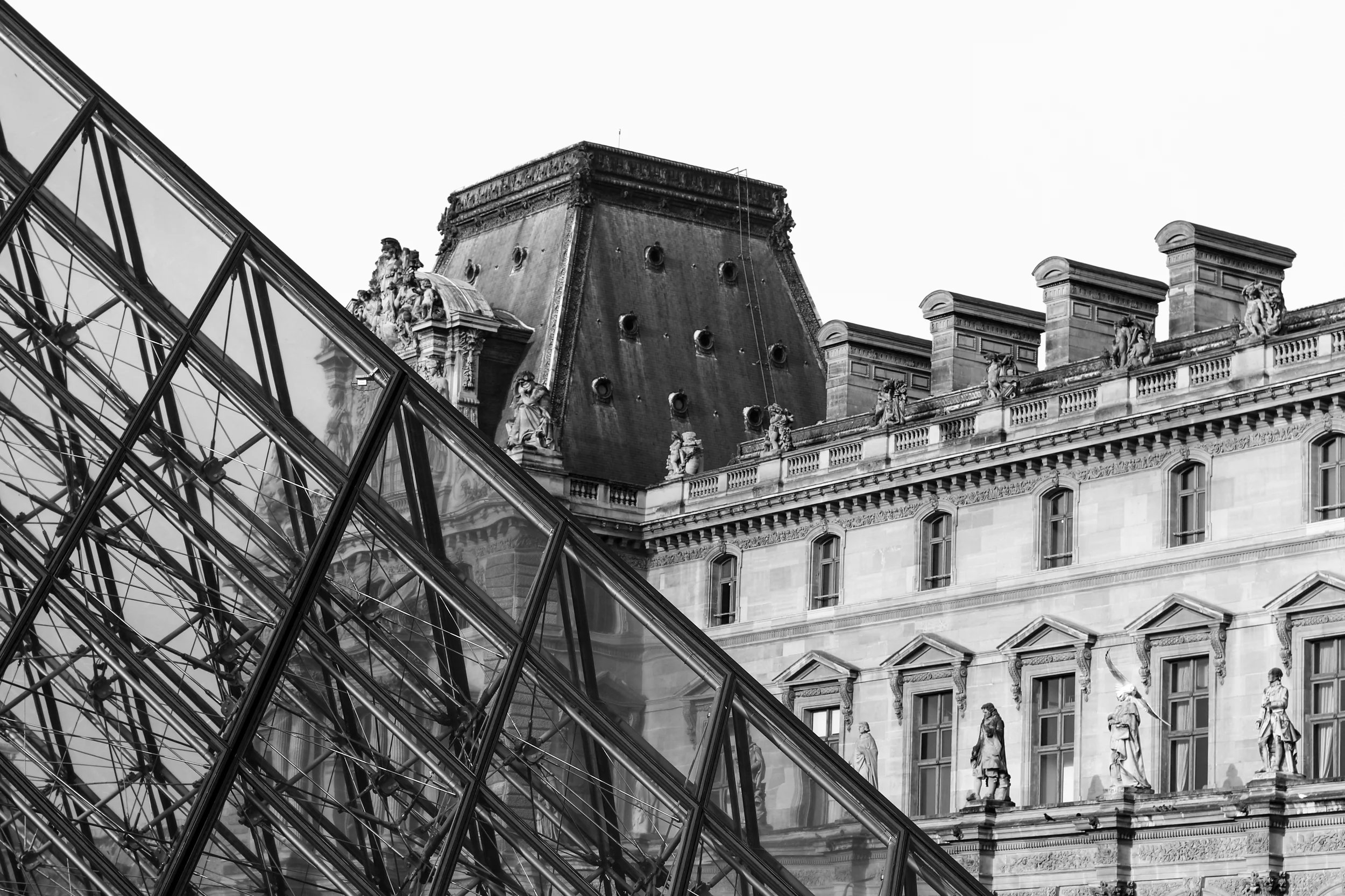 LOUVRE
