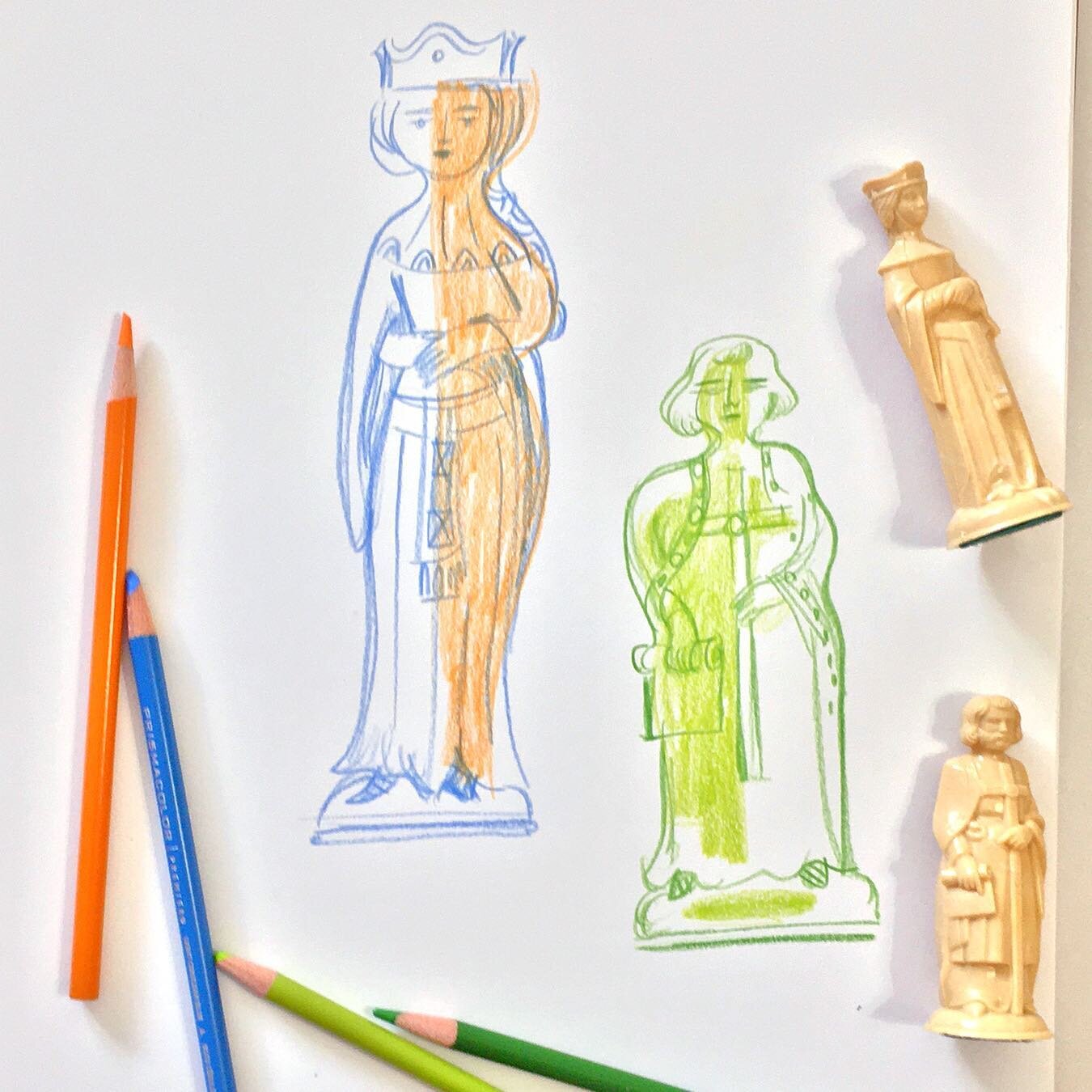 Some loose drawings from a very fun Zoom Sketch Night hosted by @susanolinsky yesterday. 

Chess pieces from a set we had as kids, rediscovered while clearing out the old homestead. Circa 1959.

LOVED the game pieces. Completely indifferent to the ga