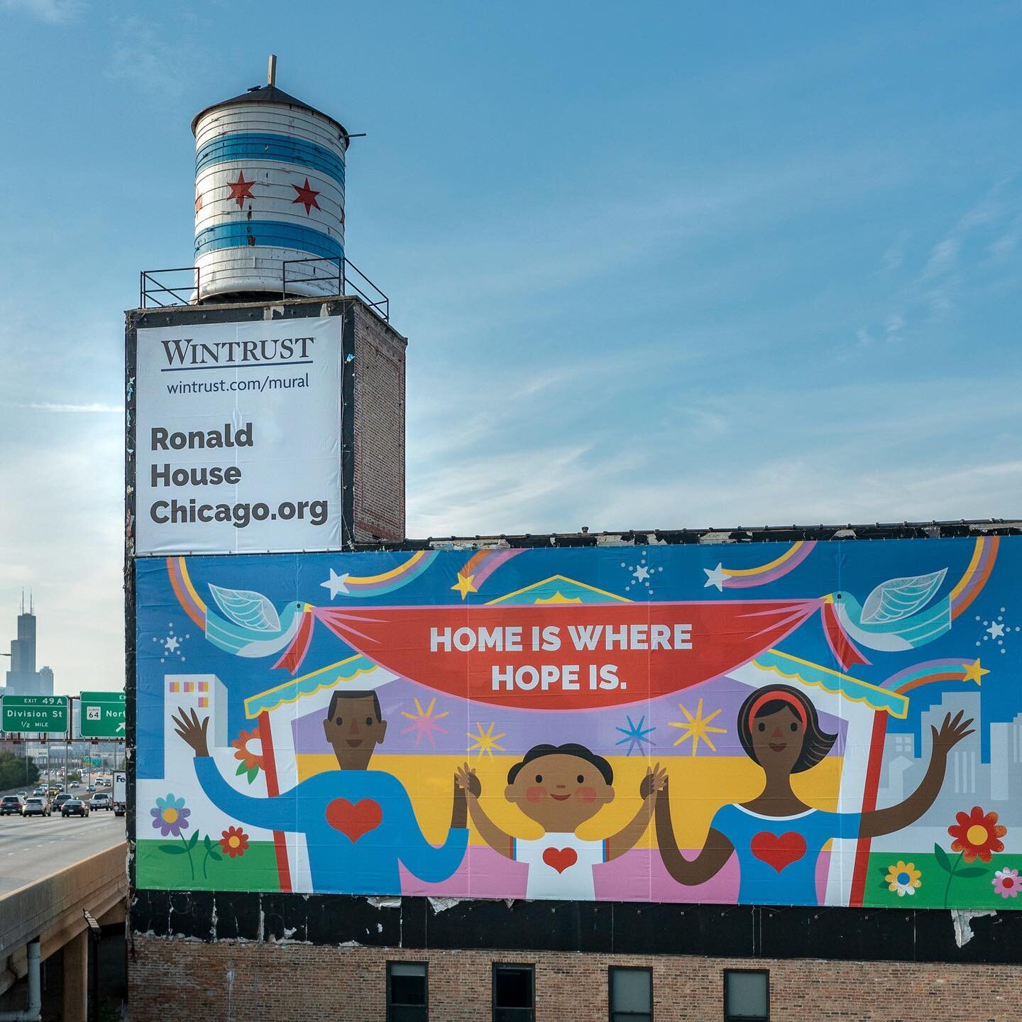 I recently partnered with @twoxfouragency and @wintrust to create illustrations for a 3-sided mural for @rmhccni &mdash; a wonderful organization that supports families with critically ill children. ❤️

The #wintrustmural building is located on Ashla