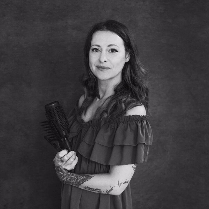 MEET THE DREAM TEAM⁠
⁠
Meet Nina, an integral member of our team at Sarahlee Studio for the past two years and a highly skilled hair stylist. More than just a hair dresser, Nina is a genuine and caring individual whose warmth resonates with everyone 